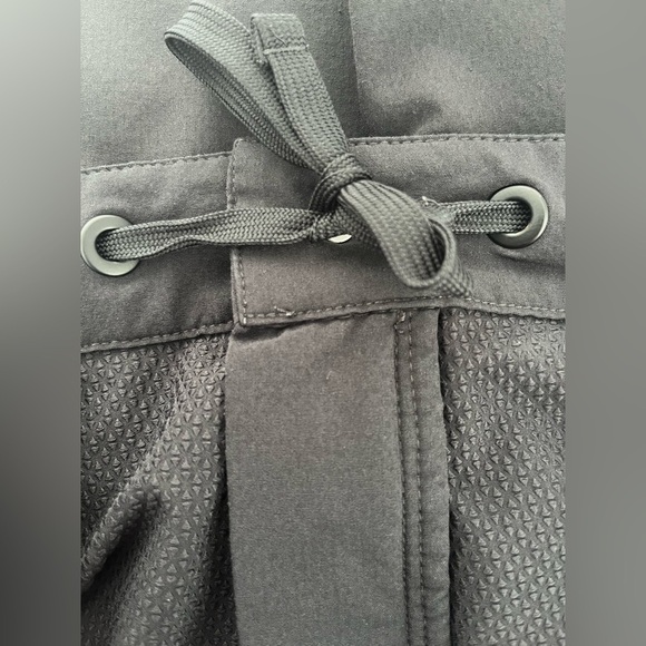 The North Face Men’s Black Shorts Size 36 - Picture 5 of 6